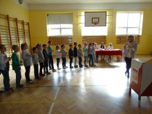 Klasa 2 - zasady głosowania objaśnia p. Kobryń